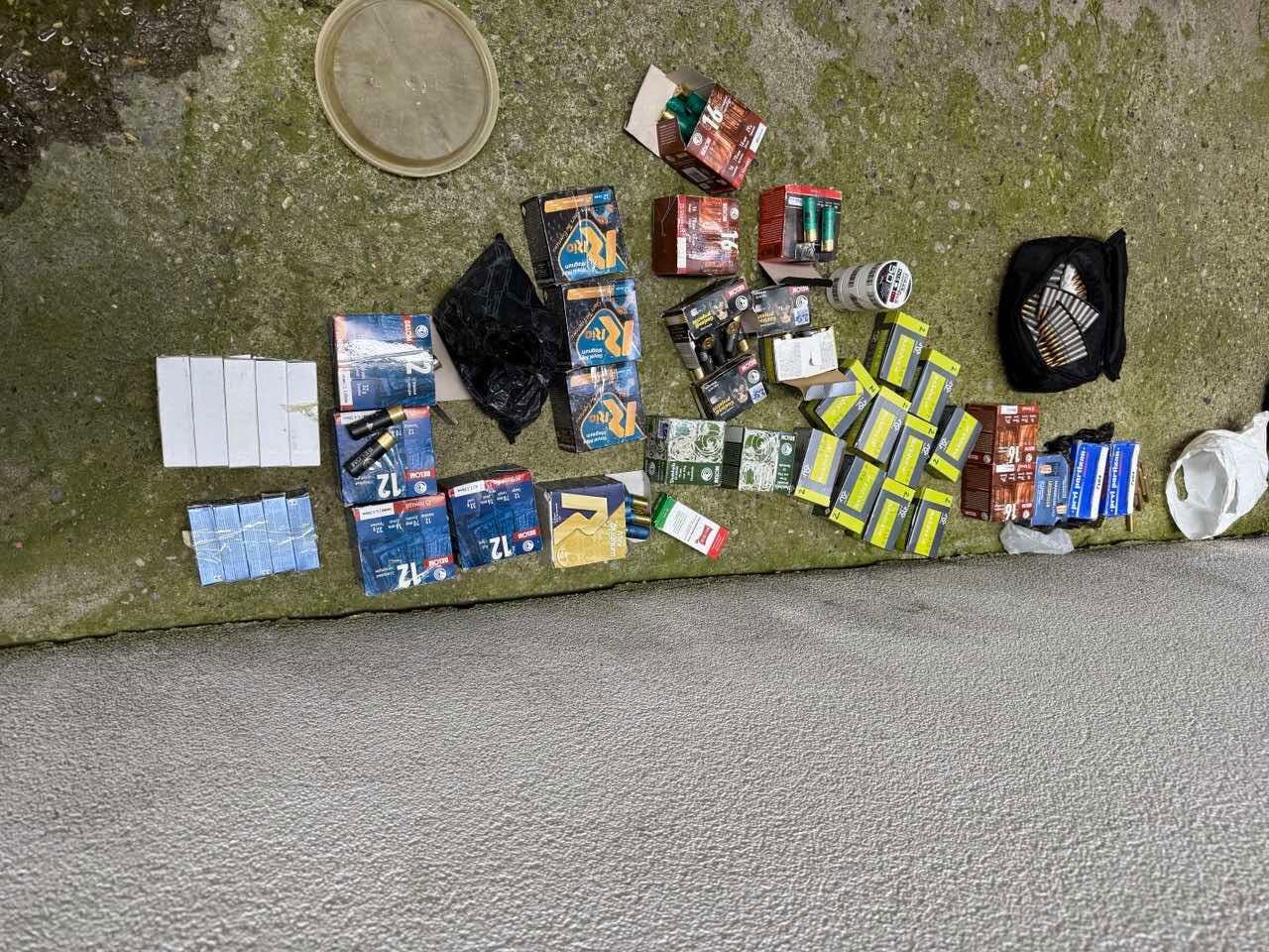Sekuestrohet municion i kalibrave të ndryshëm në rajonin e Prishtinës nga Dogana