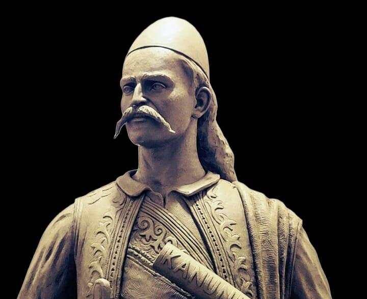 Busti i Lekë Dukagjini po kthehët në Shpenadi të Prizrenit