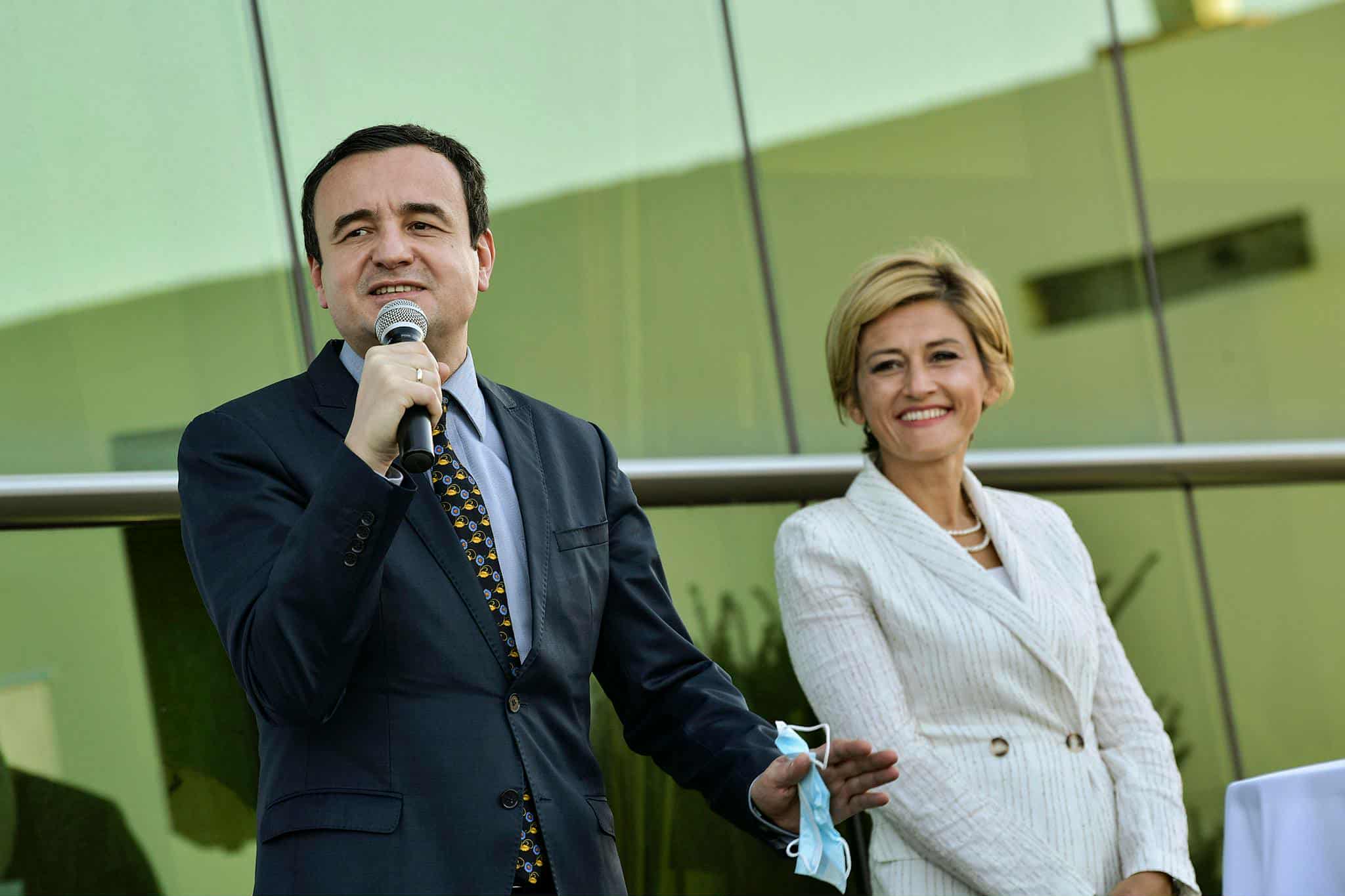 Shumë shpejt do të verifikohet se kush ka të drejtë, Albin Kurti ose Mimoza Kusari