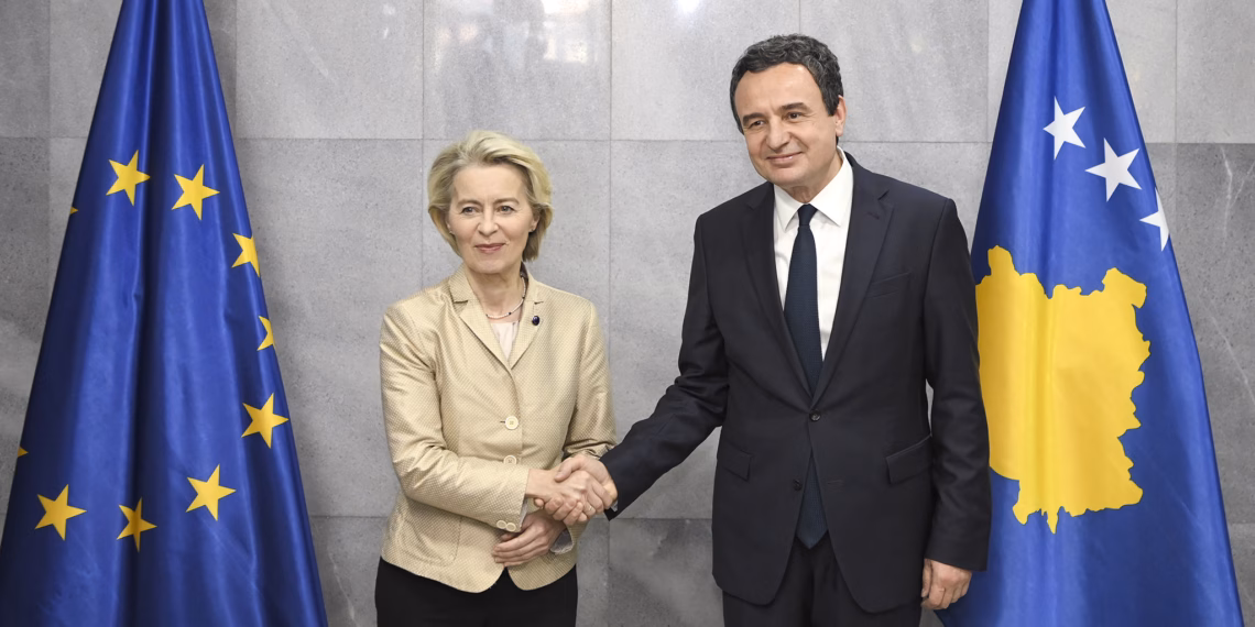 Kurti i dorëzon letrat zyrtare Von der Leyen për nisjen e dialogut strategjik në tre sektorë