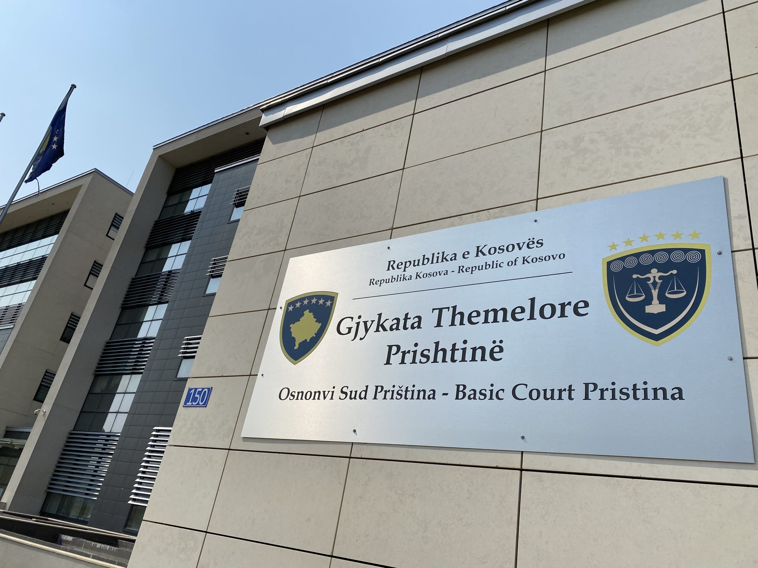 Kërcënohet gjyqtari i Gjykatës Themelore, e dyshuara shoqërohet në polici