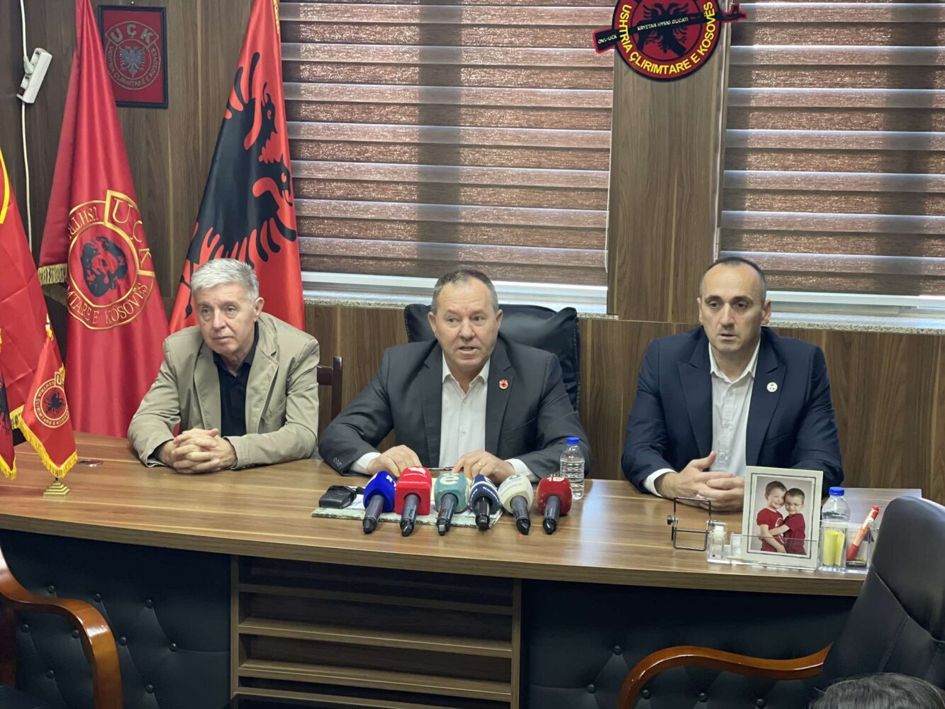 Gucati: Dëshmia e Clarkut në Hagë do të jetë një bombë