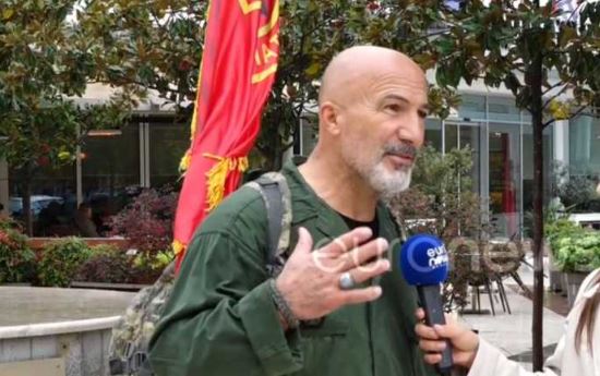 260 kilometra në këmbë për drejtësi: Veterani Agim Pllashniku mbërrin në Tiranë në përkrahje të luftëtarëve të UÇK-së
