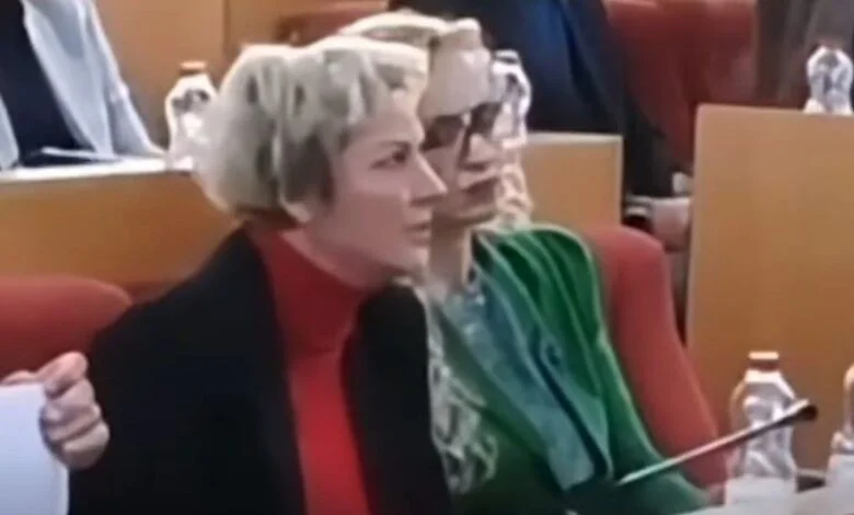 “Hup aty, mos mu ofro. I pamoralshëm”, kryetarja e Preshevës shpërthen ndaj zyrtarit komunal