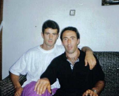 Ramush Haradinaj kujton dëshmorin Adrian Krasniqi: Shembull e udhërrëfyes për brezat
