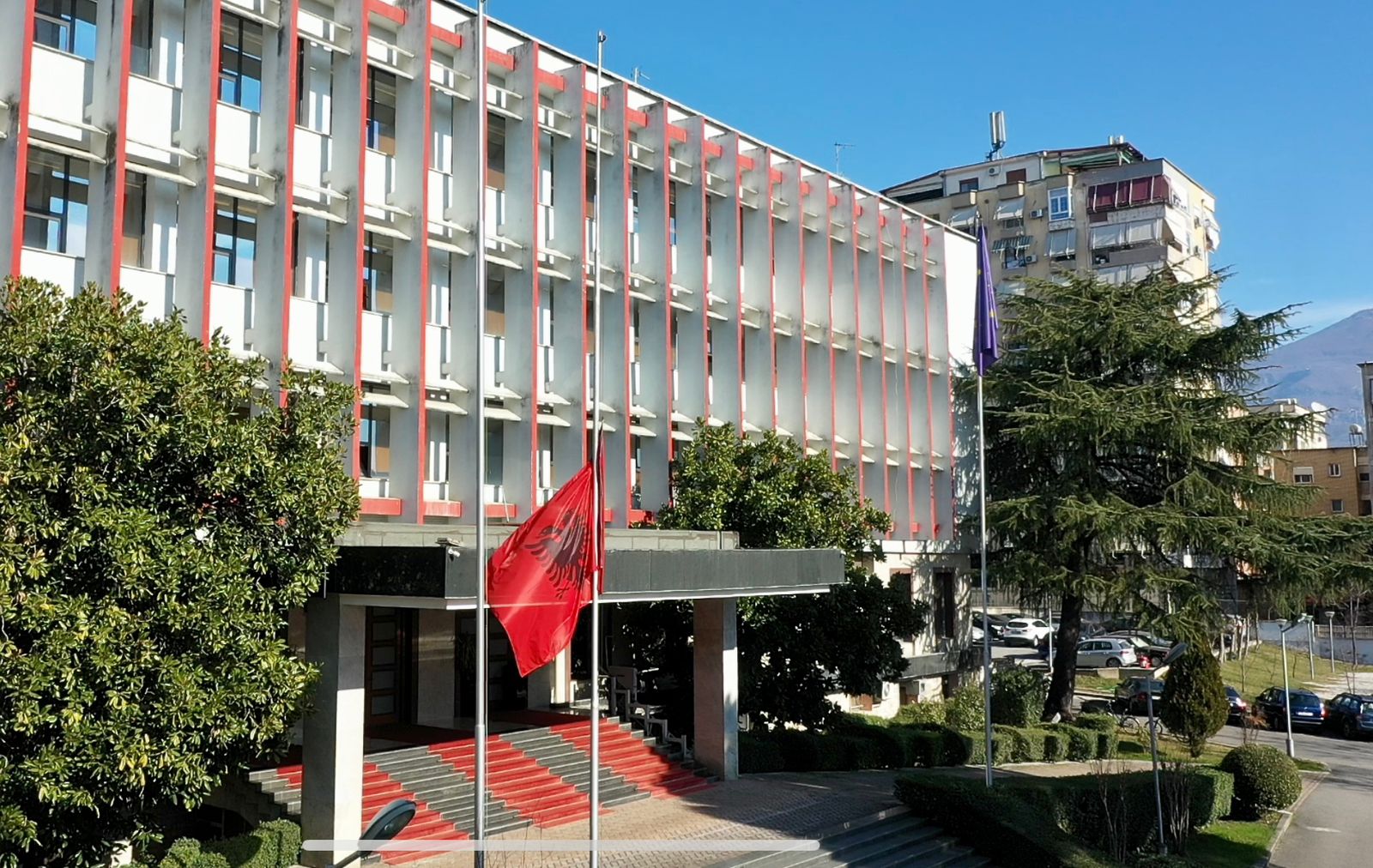 Shqipëria i reagon ashpër Serbisë për Kosovën: Çdo përpjekje për të ndërruar rolet e viktimës me të agresorit, është e papranueshme