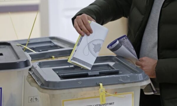 LVV me koalicion, kurse PDK, LDK, AAK dhe Nisma garojnë të vetme