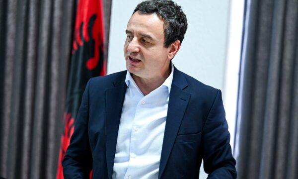 Kurti: Do të qeverisim në shtatë komuna, Lëvizjen se ndali as bashkimi i të gjithë kundërshtarëve
