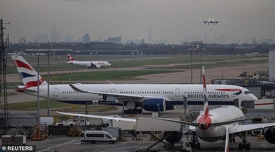 Zjarr në aeroportin Heathrow të Londërs – pamje