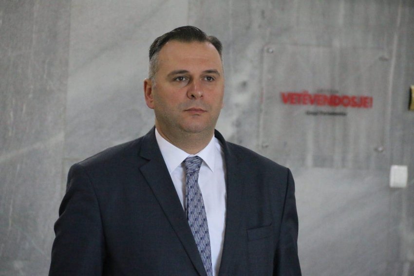 Bajqinovci: LVV-ja nuk do t’i propozojë presidentes askënd tjetër për kryeministër përveç Kurtit