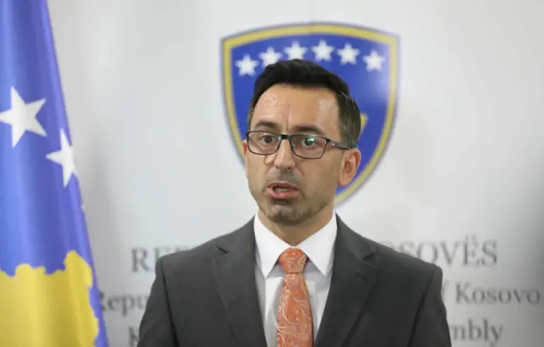 Basha: Nuk besoj se do të ketë masë të përkohshme nga Kushtetuesja – partitë duhet të bashkëpunojnë mes vete