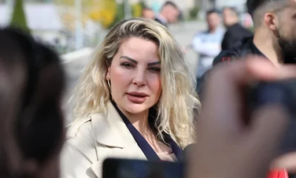 Duda Balje i bashkohet Grupit Parlamentar të AAK-së