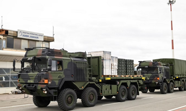 NATO për dronët e Kosovës: Çdo aktivitet ajror duhet të koordinohet me KFOR-in