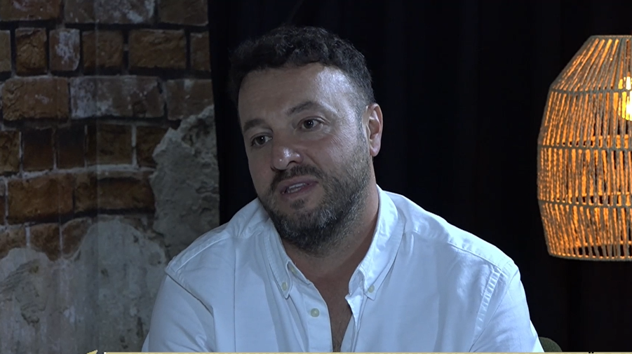 Lum Gashi: Sistemi amerikan i arsimit duhet të zbatohet edhe në Kosovë