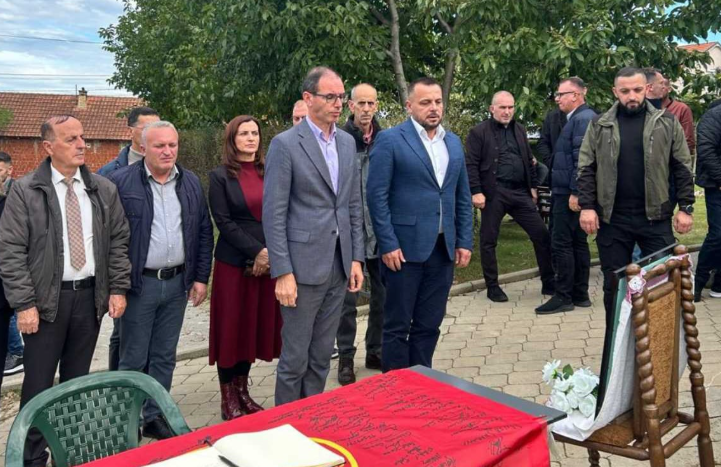 Maqedonci ngushëllon për ndarjen nga jeta të bashkëluftëtarit të UÇK-së, Rrahman Murselit