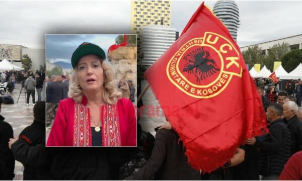 Protesta, Shkurte Fejza: Jam këtu për të mbështetur heronjtë tanë që na mbrojtën dhe po gjykohen padrejtësisht