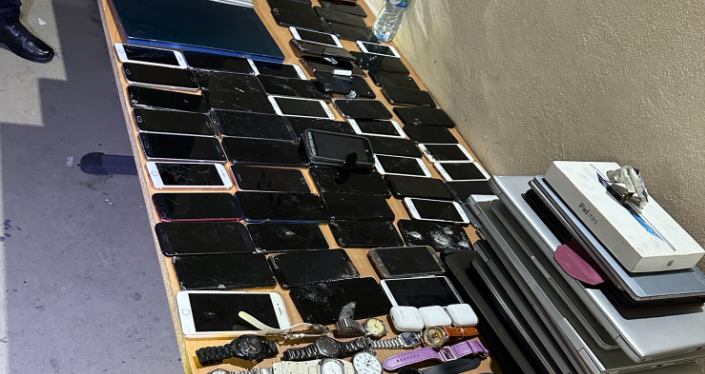 Dogana ndalon pajisje elektronike të padeklaruara në Vërmicë
