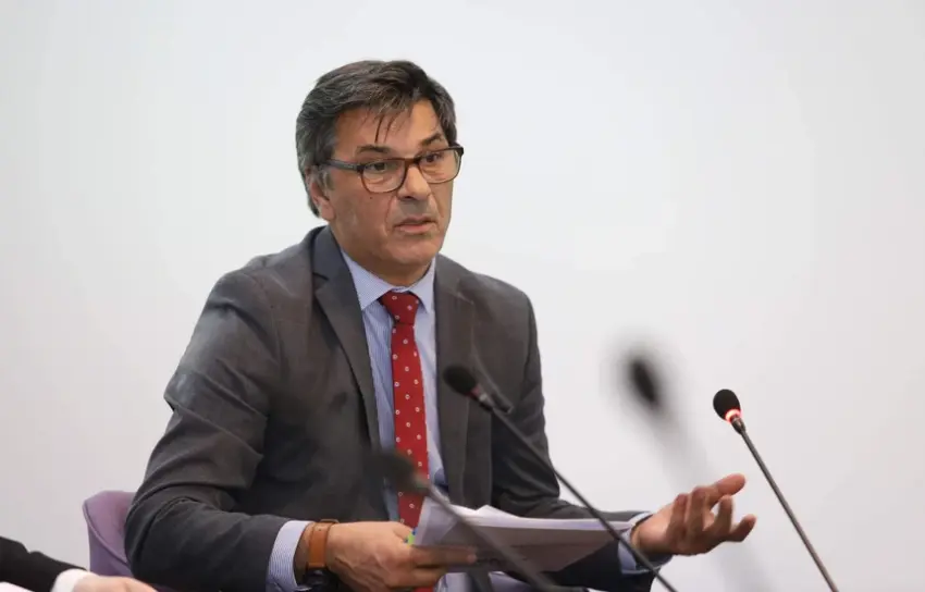 Kurti propozoi “20 ministra”, Kryeziu: Keqpërdorim i pushtetit dhe mungesë respekti ndaj qytetarëve