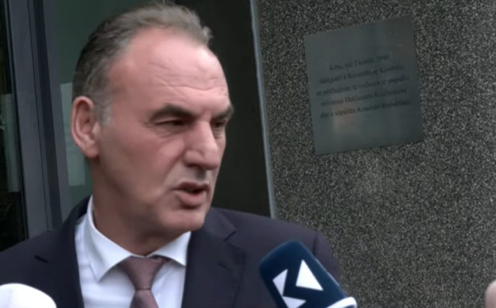 Limaj: Dimal Basha s’duhet ta ketë asnjë post, është turp për Kosovën