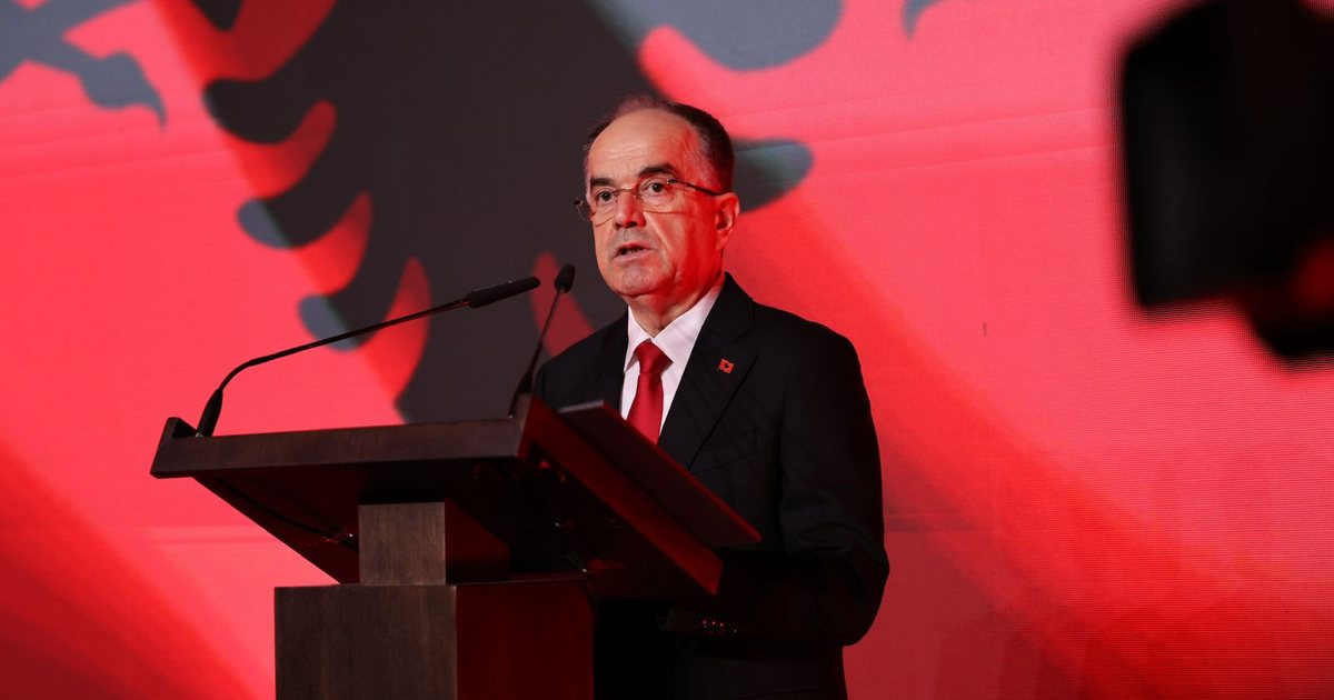 Begaj uron shqiptarët për festën e Çlirimit: Dje, sot dhe përgjithmonë, besnikë ndaj të njëjtave vlera