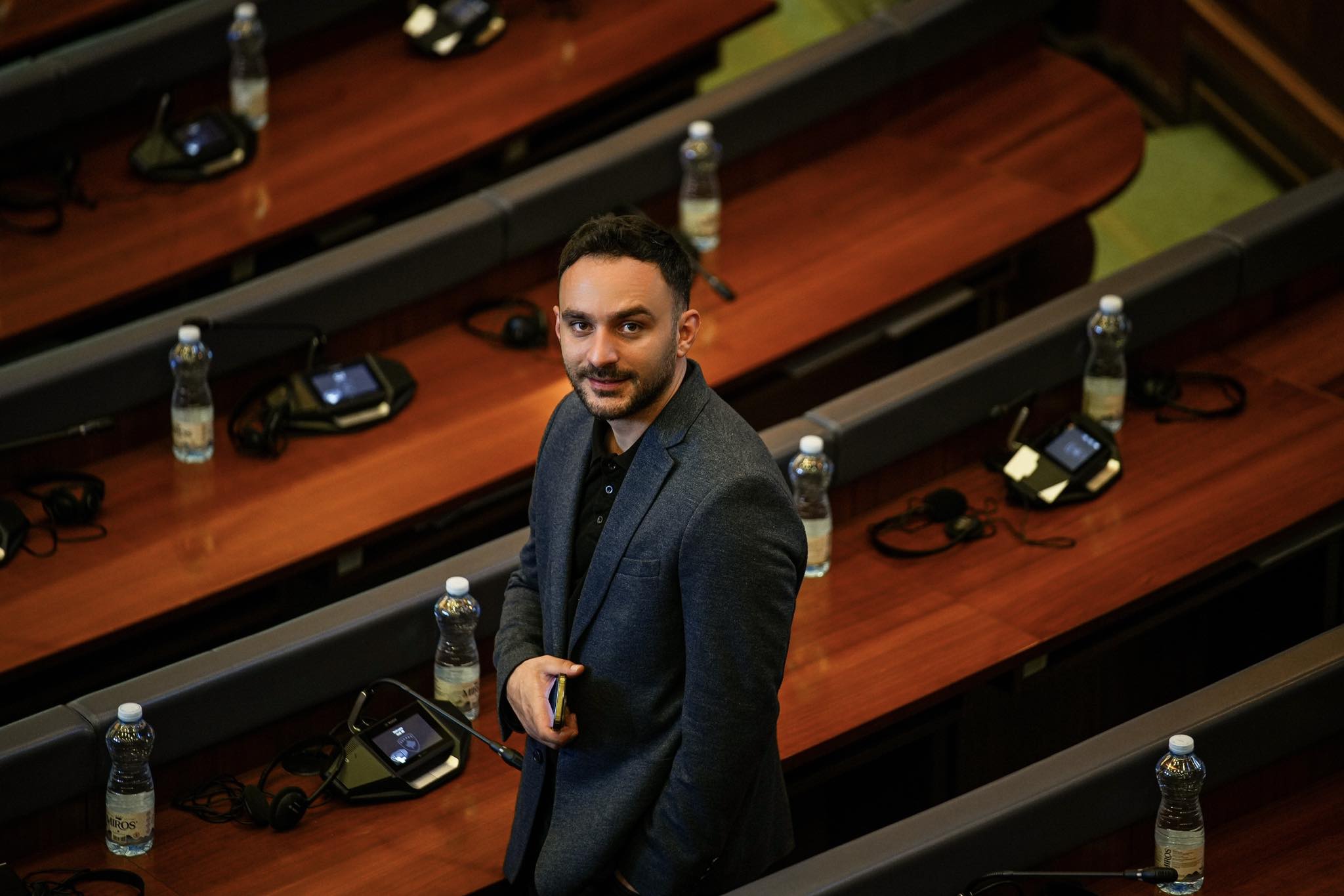 Guri: Nuk blihen studentët me 100 euro