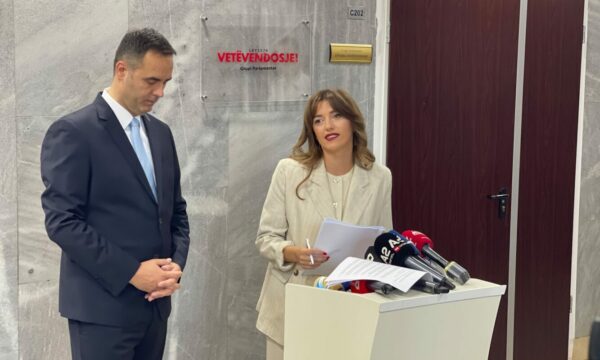 Haxhiu: Osmani veproi në përputhje me Kushtetutën, Konjufca unifikues, opozita ka inate me Kurtin nuk e di pse