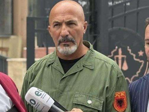 Veterani i UÇK-së i kërkon përballje televizive Faruk Mujkës, shefit të “Ibër Lepencit” i cili e përjashtoi nga puna