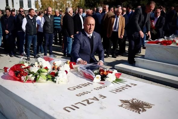 Haradinaj përkujton Afrim Zhitinë dhe Fahri Fazliun: Vepra e tyre qëndron në thelbin e lirisë së Kosovës