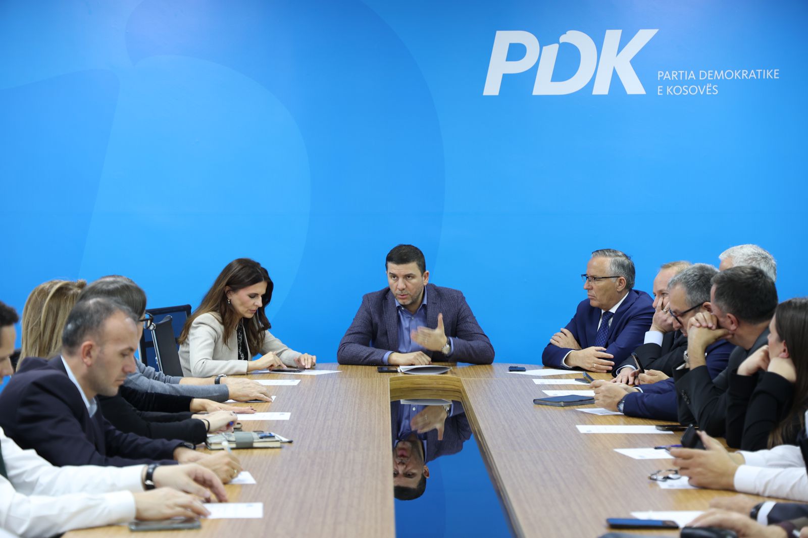 PDK: Nuk kemi votë për asnjë mandatar nga VV’ja – Zgjedhjet e parakohshme, e vetmja zgjidhje për krizën institucionale