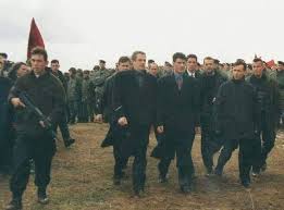 Seanca në Hagë me 28 Nëntor, Mahmuti letër Thaçit: Përbuzje dhe provokim i rëndë ndaj historisë dhe vlerave të kombit