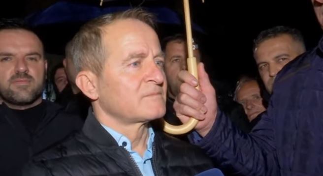 Idrizi: Do t’iu qëndroj besnik të gjithë qytetarëve pa dallim
