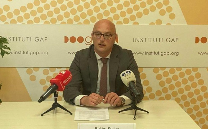 Salihu nga GAP: LVV-ja i ka mobilizuar strukturat në Prishtinë t’i bindin ato të PDK-së për ta votuar Çekun