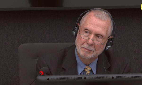 Michael Durkee: S’kam parë prova që aktet e dhunës ishin drejtuar nga UÇK-ja gjatë 1999-ës