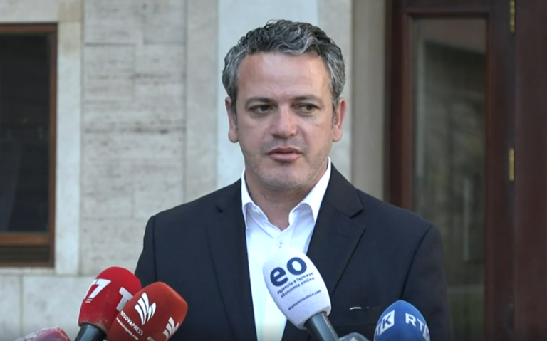 Gashi tregon kontributin e tij për formimin e Ushtrisë së Kosovës