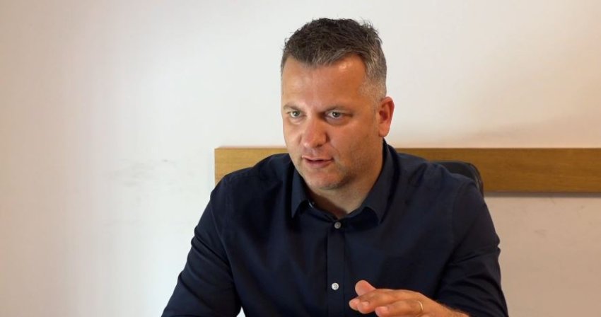 Muhaxheri: Prizreni dhe Mitrovica do të mbeten nën qeverisjen e PDK-së – Peja dhe Prishtina do të vazhdojnë nën drejtimin e LDK-së