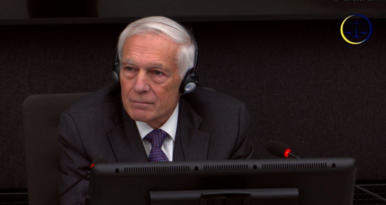 Wesley Clark mbron UÇK-në dhe Hashim Thaçin: Akuzat për trafikim organesh dhe spastrim etnik i quajti propagandë