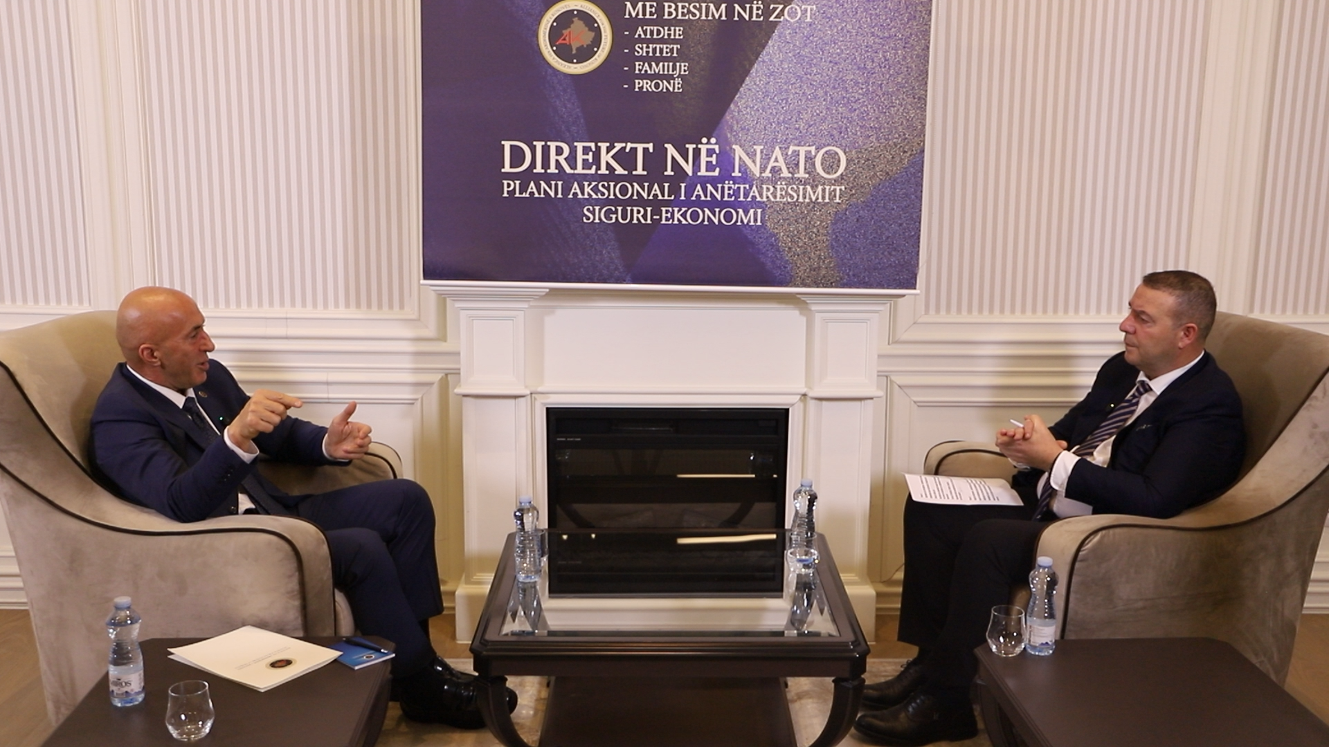 Sonte nga ora 20:30 në TV Arberia ndiqeni intervistën ekskluzive me Ramush Haradinaj, kryetar i AAK-së