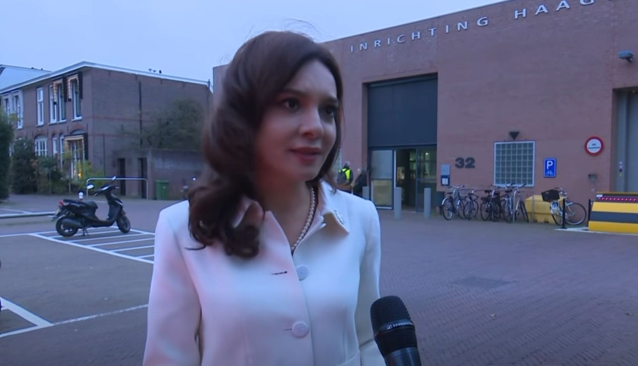 Elisa Spiropali takon Hashim Thaçin në Hagë: “Lufta e drejtë e UÇK-së nuk mund të njolloset”