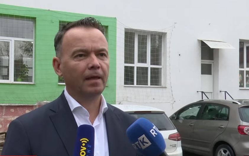 Peci pengohet teksa deklarohet për media: Sot ditë feste, të respektohet heshtja