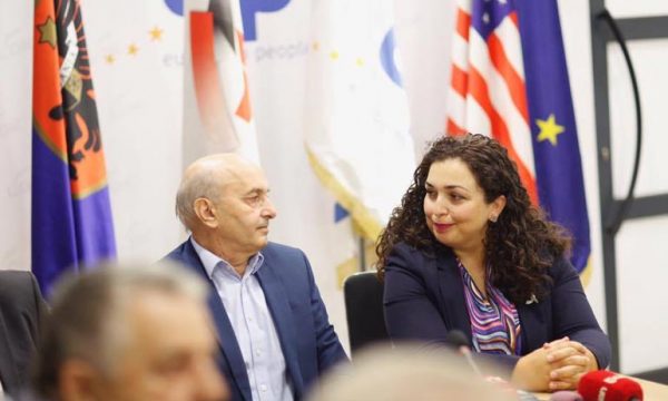 Mustafa: Mund të presim dredhi të Vjosa Osmanit, për të mbetur në pushtet