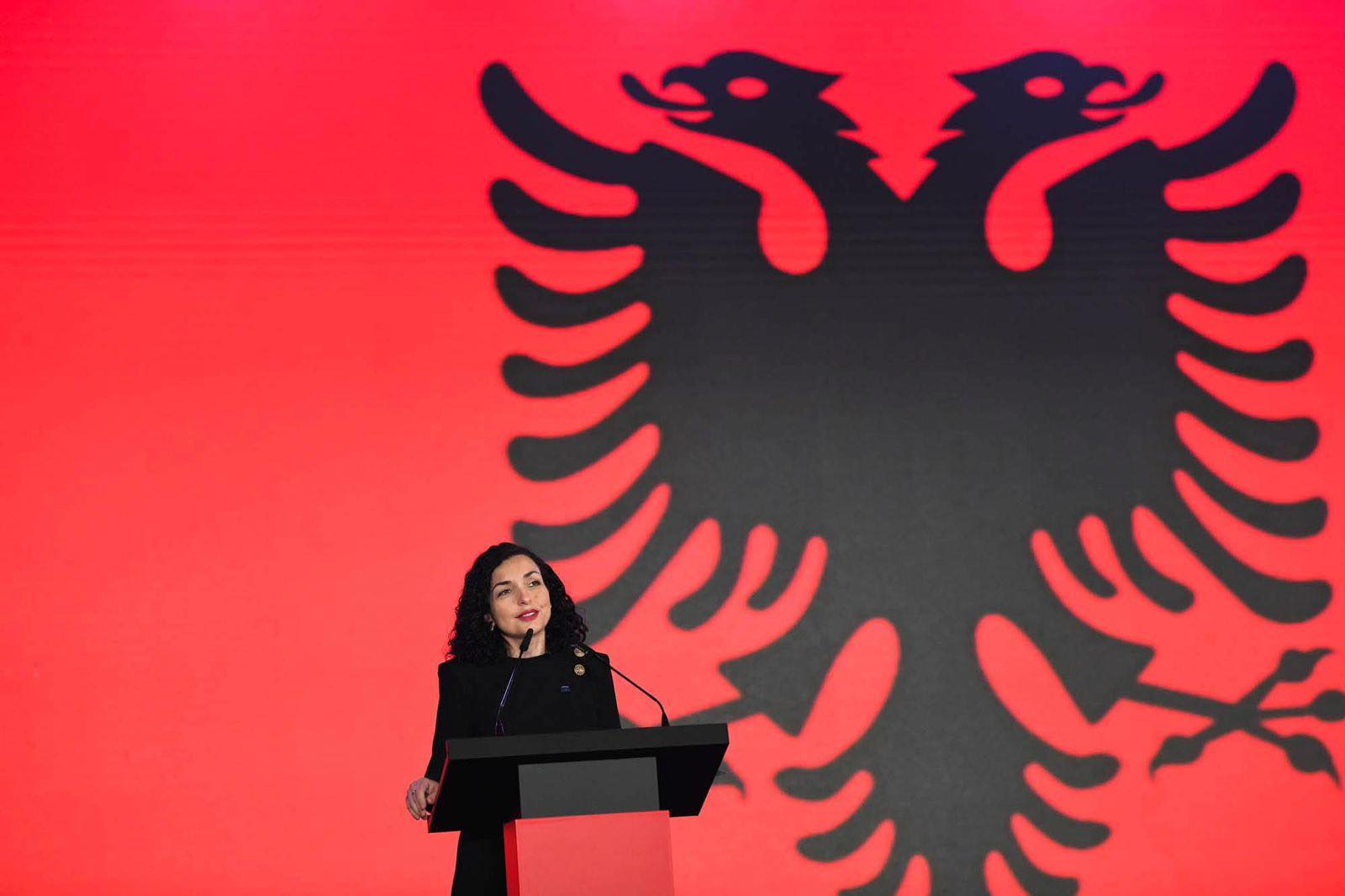 Osmani: Nga Kruja e Skënderbeut, te Vlora e Ismail Qemalit dhe Prekazi i Jasharajve, historia jonë është shkruar me gjak