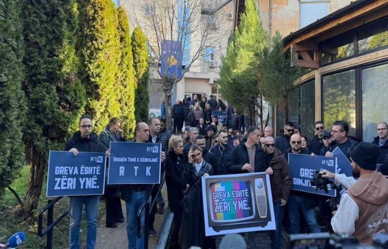 Punëtorët e RTK-së vazhdojnë grevën e përgjithshme