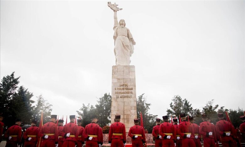 Shqipëria përkujton 81-vjetorin e çlirimit
