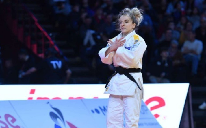 Distria Krasniqi fiton medaljen e artë në Kroaci