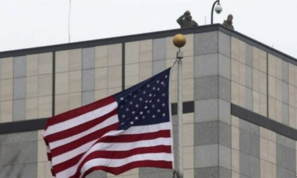 Mbyllje rrugësh, sirena e shtim forcash policore, Ambasada e SHBA njofton për ushtrimin që do ta bëjnë me Policinë e Kosovës
