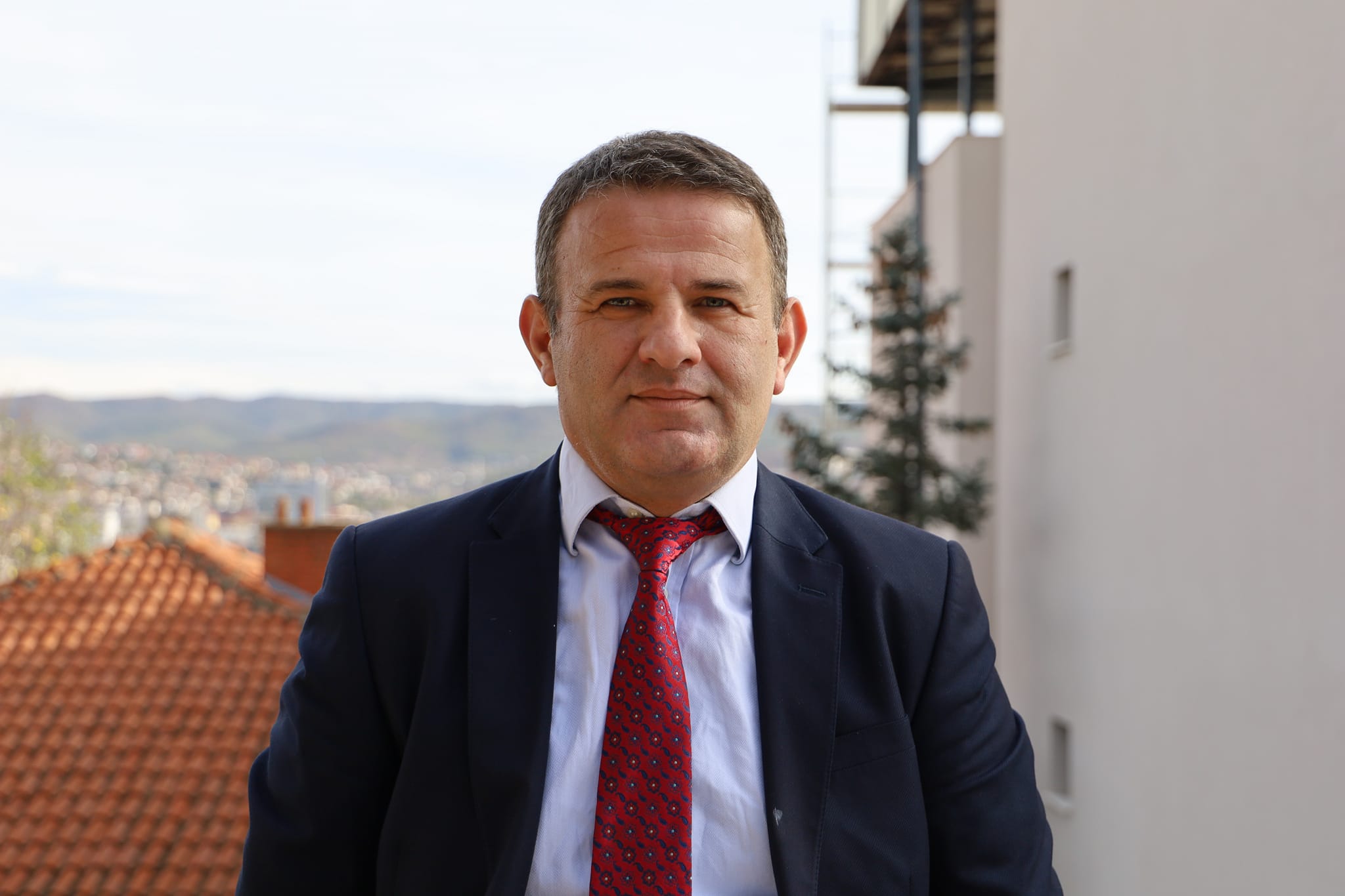 Kasolli: Opozita gaboi duke injoruar hulumtimet e opinionit publik
