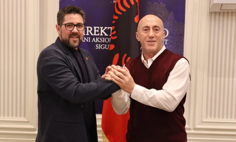 Dardan Krasniqi, i bashkohet AAK-së: Ramush Haradinaj e pret në ekipin e tij