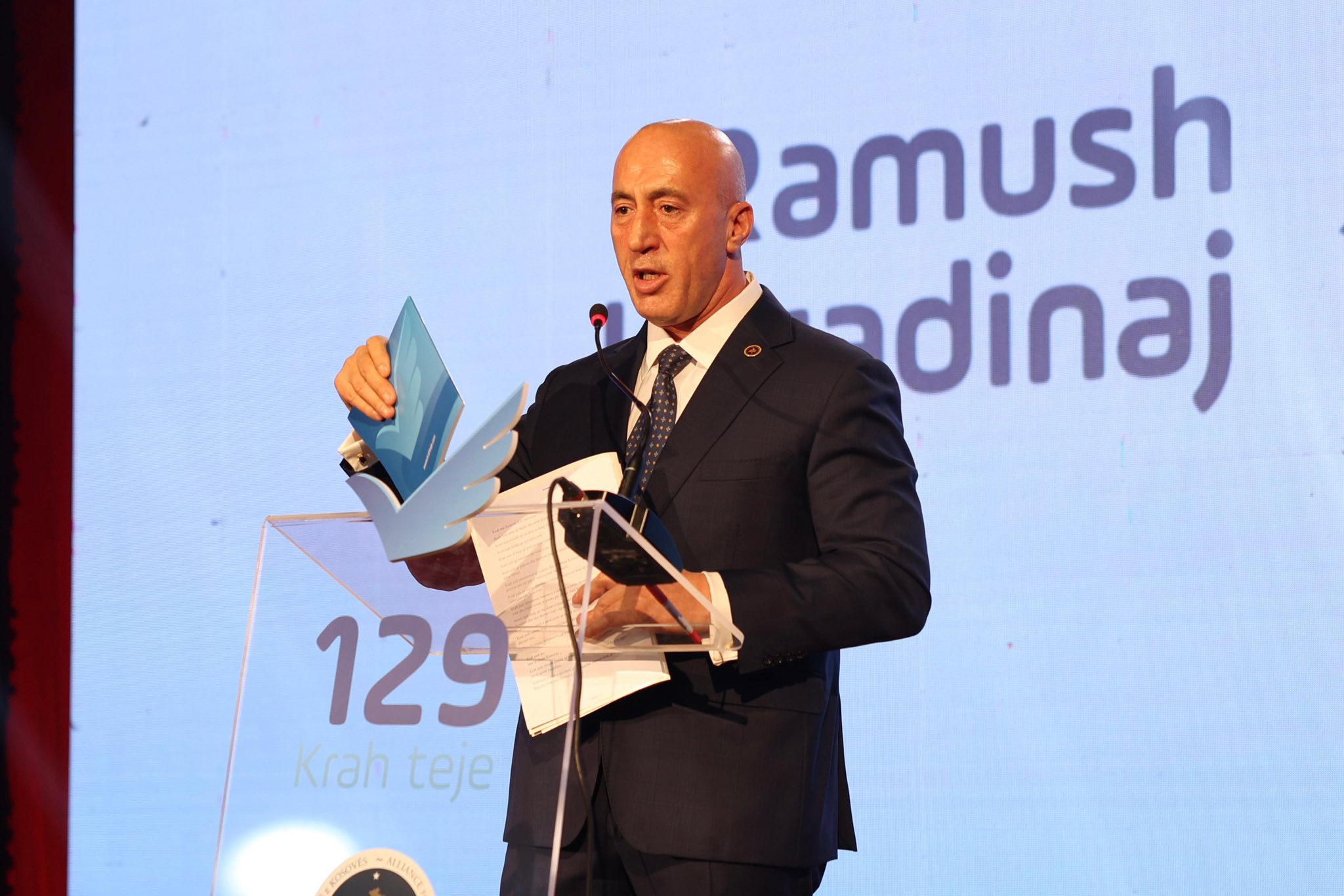 Haradinaj: Krah njerëzve që duan të ndryshojnë Kosovën, krah idealit tonë më të lartë, për të qenë krah Kosovës