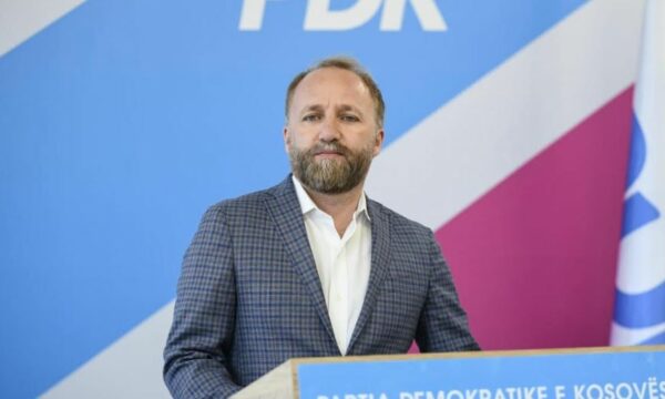Abelard Tahiri: Për katër vjet, 33 beteja për ta mbrojtur rendin kushtetues