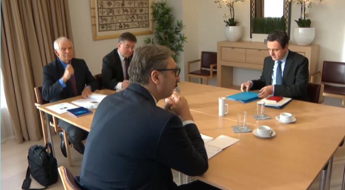 Instituti gjerman: Normalizimi i marrëdhënieve, pengesa madhore për anëtarësimin e Kosovës dhe Serbisë